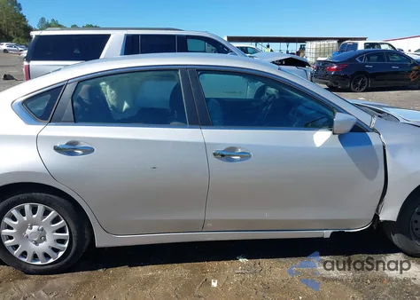 2013 Nissan Altima 2.5 из США, поврежденный, VIN 1N4AL3AP2DC264193